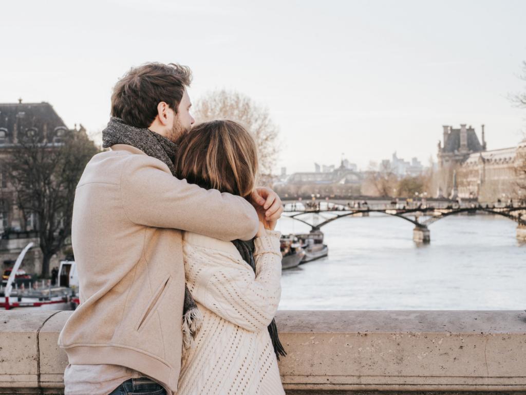 Why Stay on Île Saint-Louis for a Romantic Winter Getaway