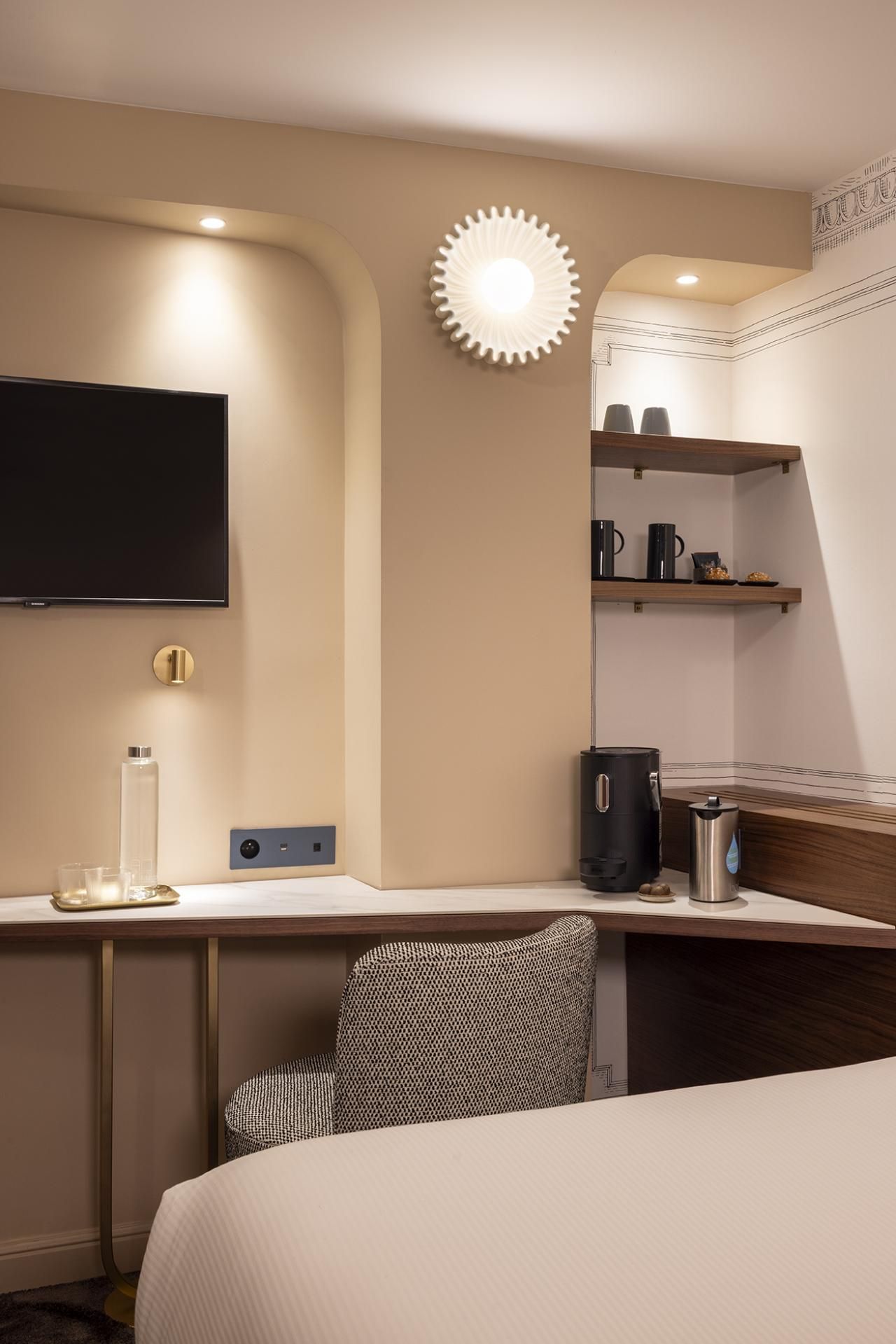 L de Lutèce - Chambre Confidentielle Classique