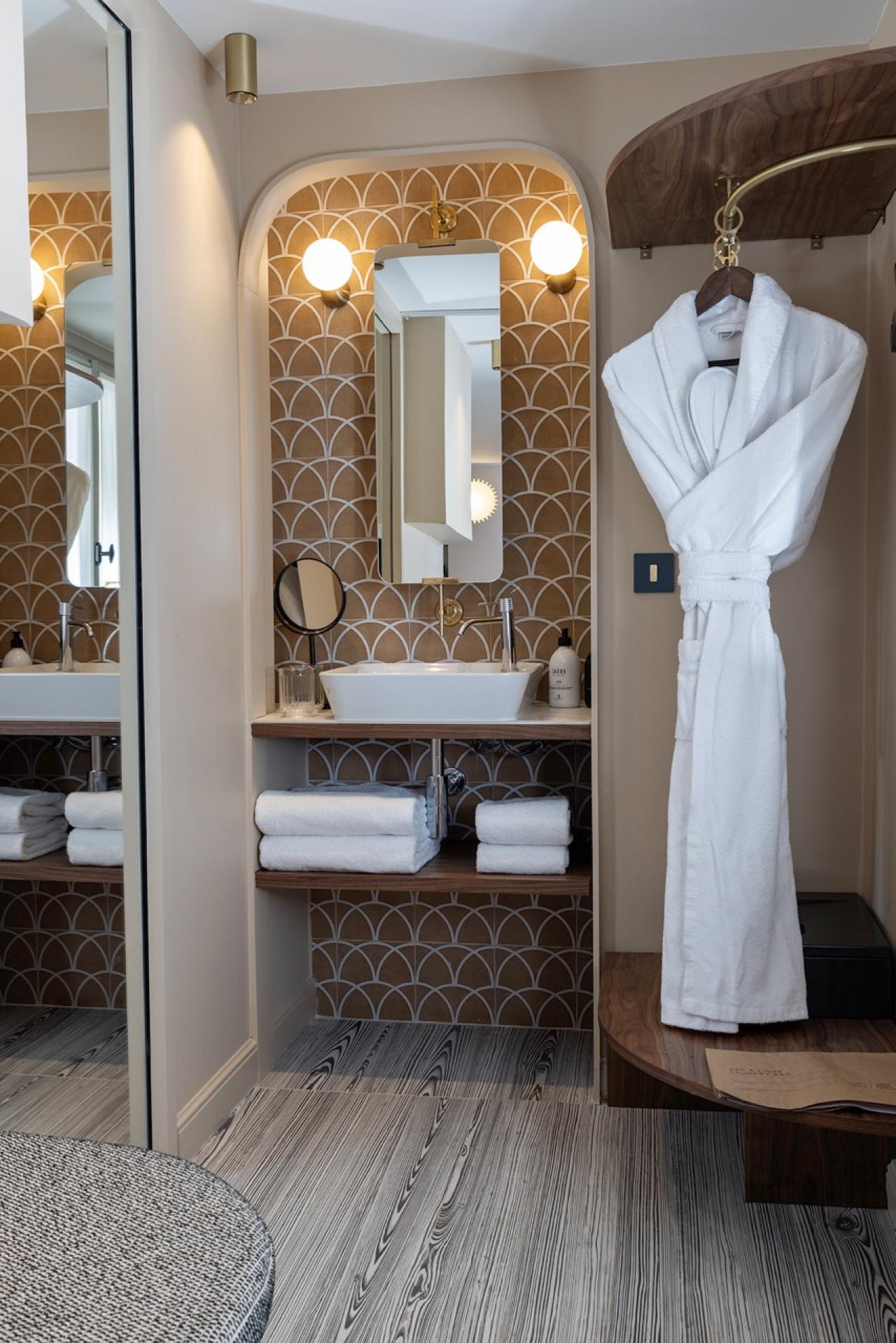 L de Lutèce - Classic Confidentielle Room