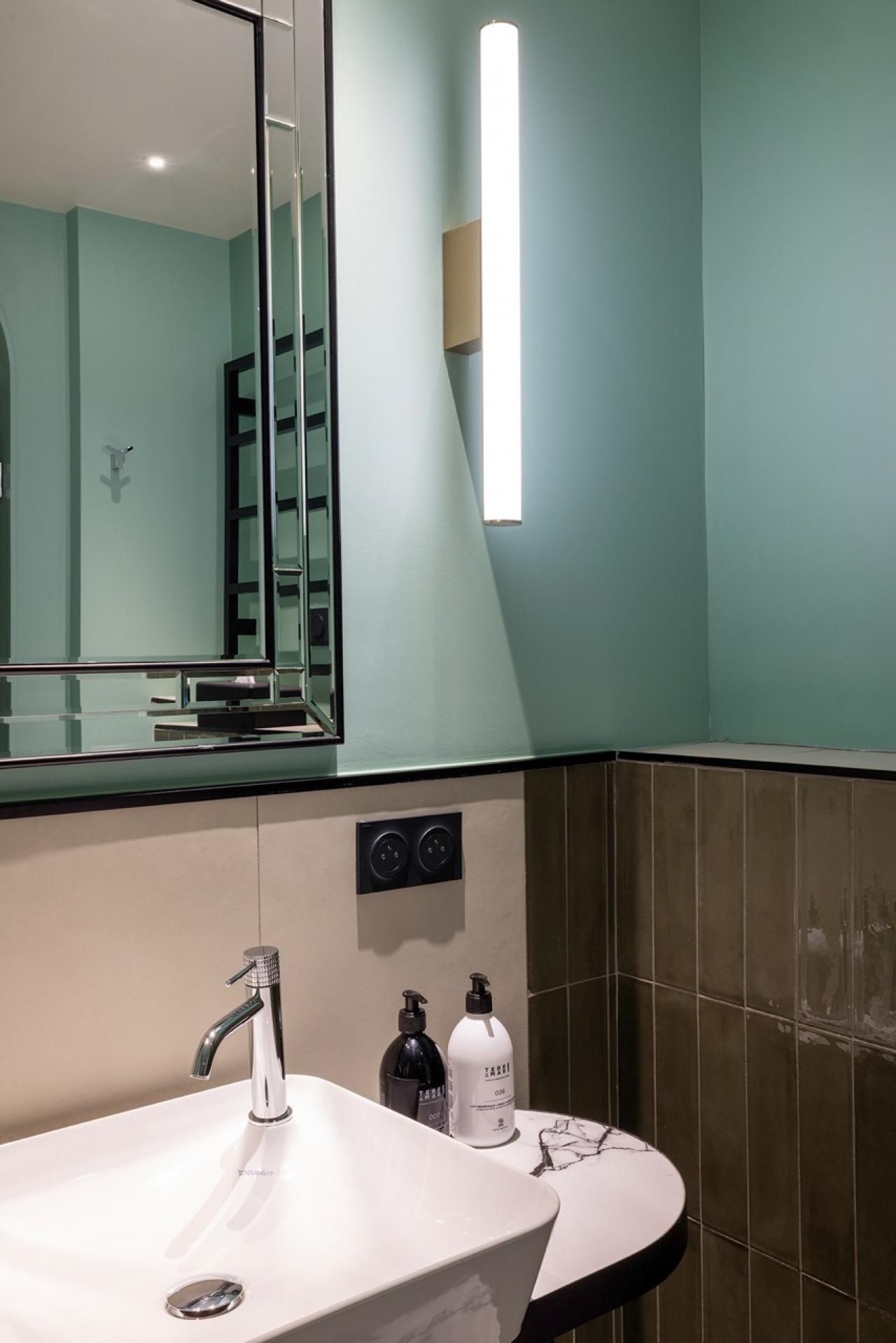 L de Lutèce - Communicating rooms Plurielle