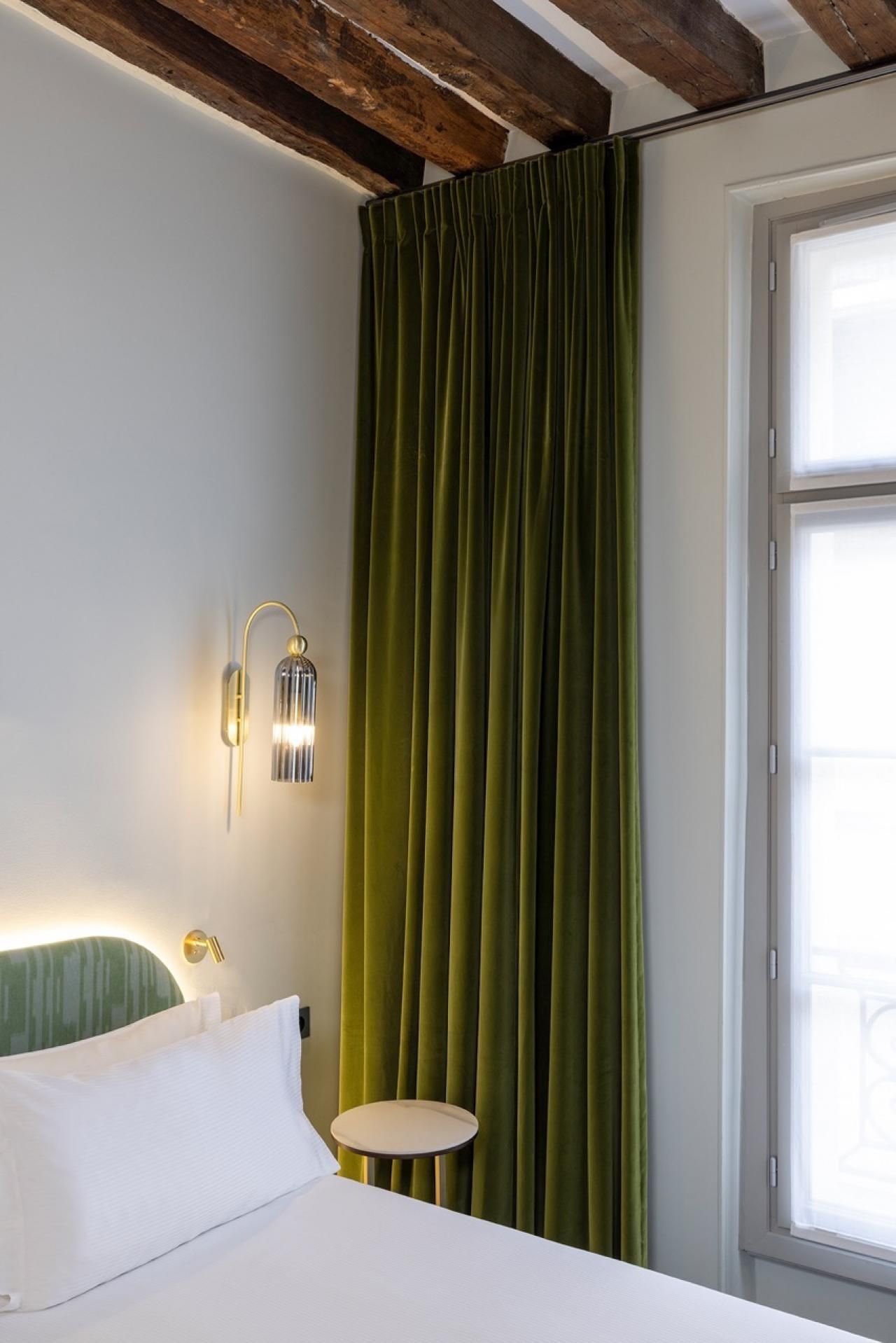 L de Lutèce - Communicating rooms Plurielle