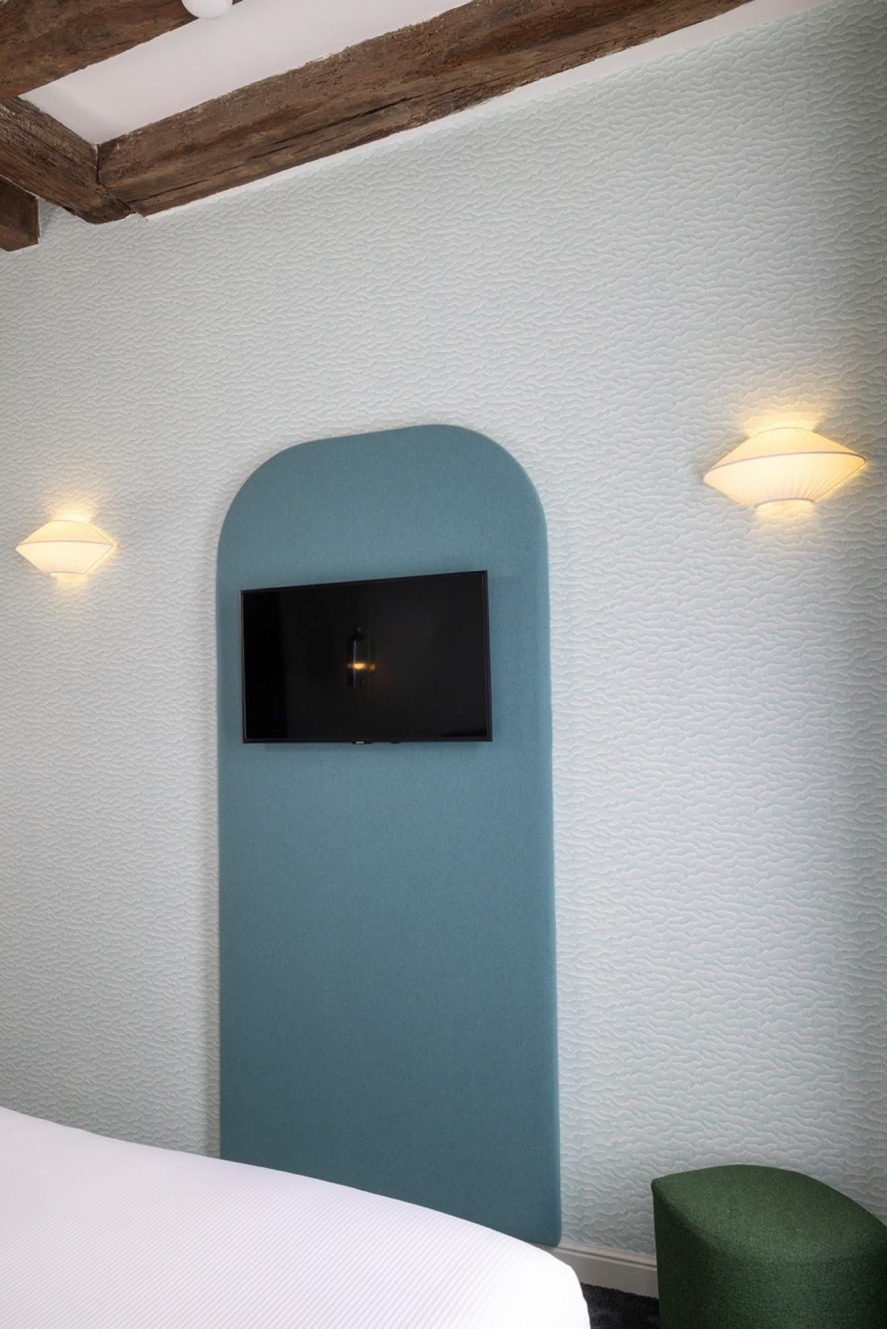 L de Lutèce - Communicating rooms Plurielle